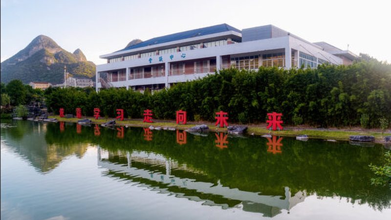 广州芯片批发：揭秘批发报价平台的选品逻辑**